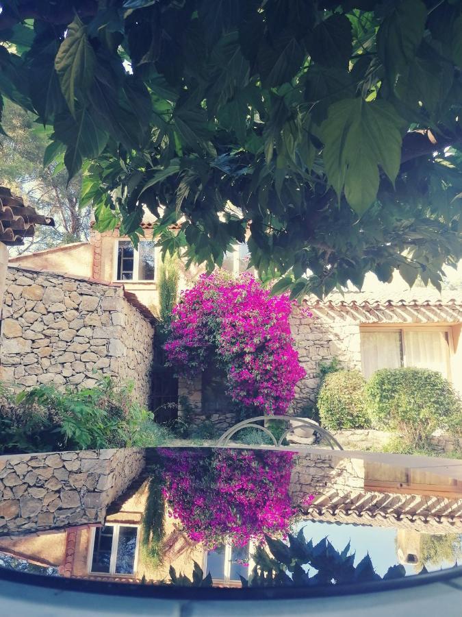 Des Escans Bed & Breakfast *
